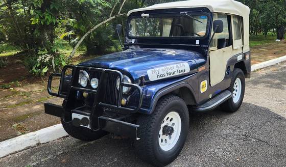 WILLYS JEEP 2.6 6 CILINDROS 12V GASOLINA 2P MANUAL